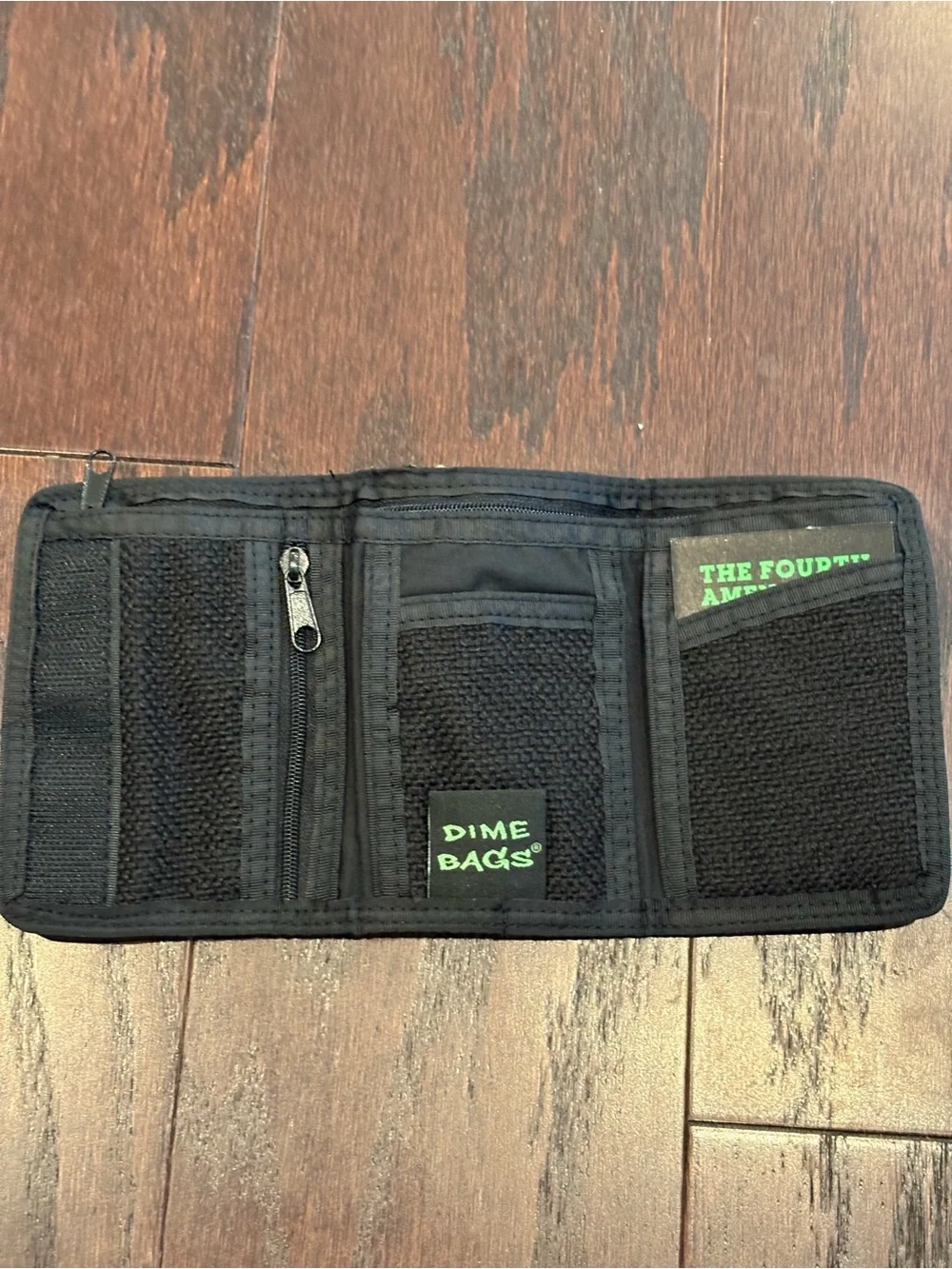 NWT Dime Bags Black Hempster Compact Tri-Fold Wallet Zipper Compartments & Patch